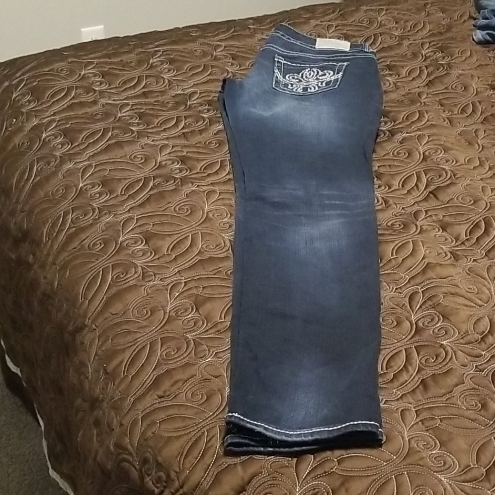 Skinny jeans
